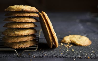 Triple Chocolate Chip Horlicks Cookies